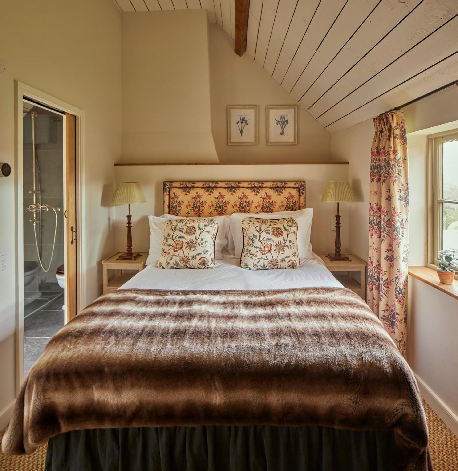 Bed and Breakfast The Three Daggers à Edington  Chambre photo