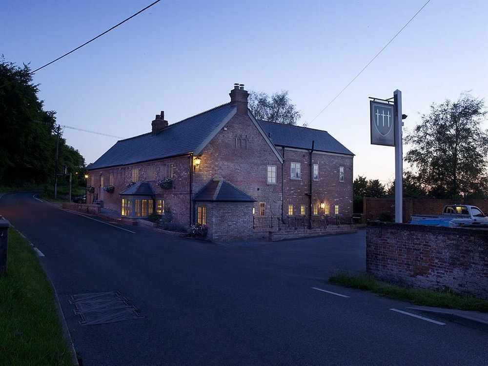 Bed and Breakfast The Three Daggers à Edington  Extérieur photo